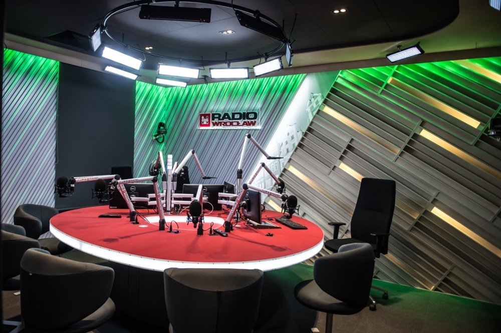 2022 10 03 debata dnia Michał Huzarski